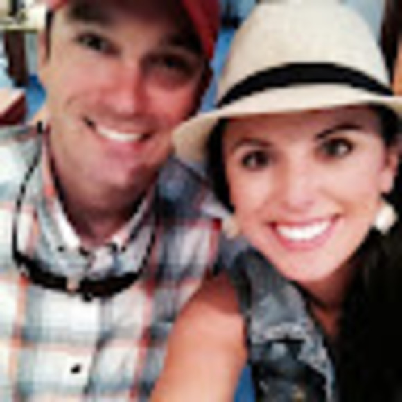 Meet your Posher, Lauren - Picture 1 of 1